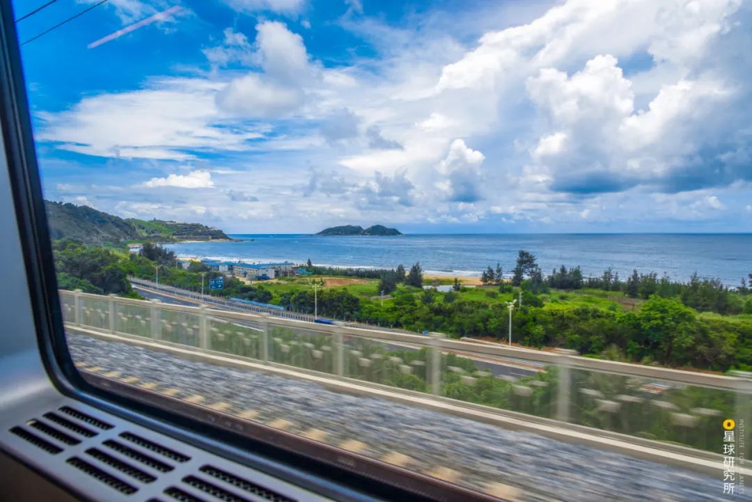 特辑坐着高铁看中国