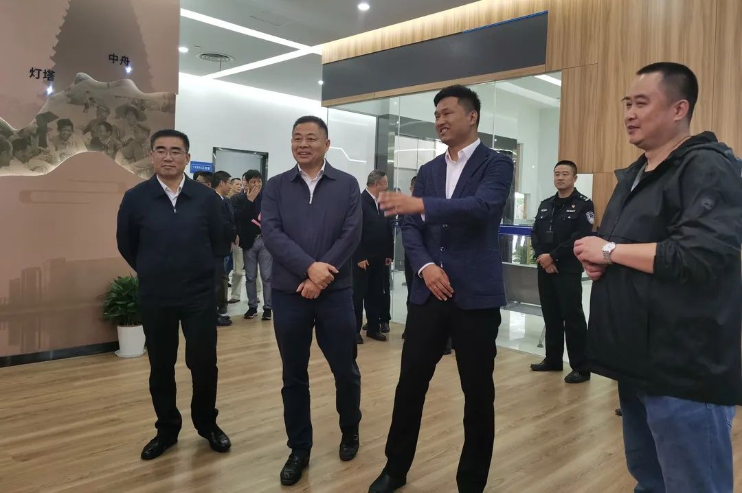 许明调研下城区:强化数字赋能 提升矛盾纠纷化解水平