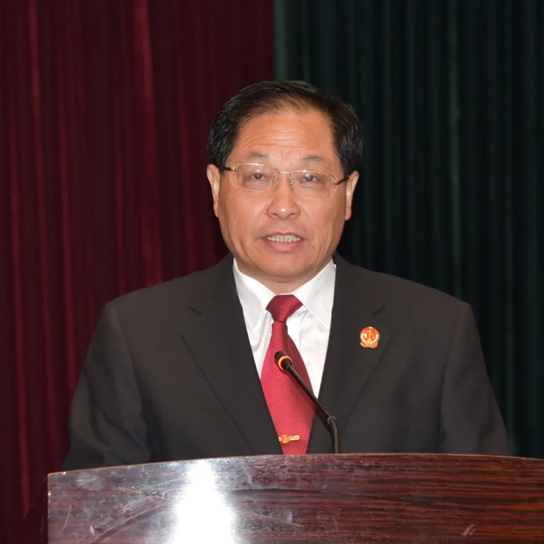 东明法院十三名法官被授予人民满意法官荣誉称号