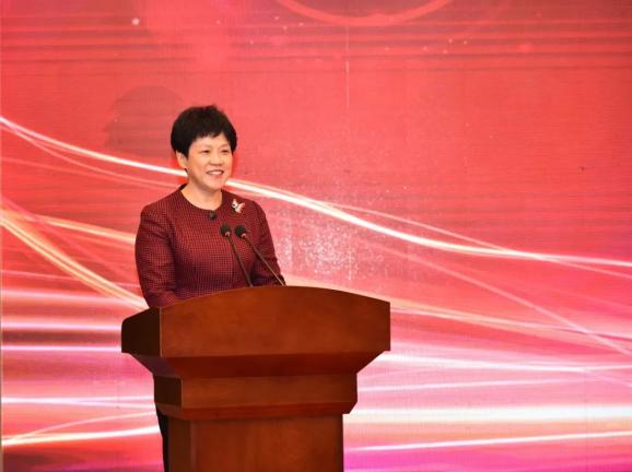 曲孝丽出席女性人才聚力山西高质量转型发展论坛