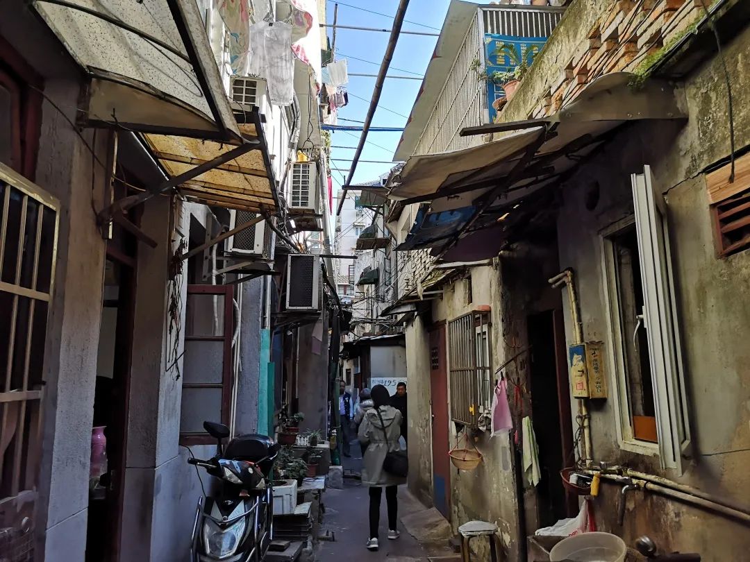 大桥街道93街坊东至渭南路,南至杭州路,西至眉州路,北至沈阳路,涉及