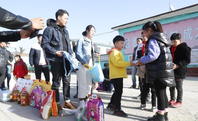 【瞰唐山】温暖相伴助力迁西彭庄小学