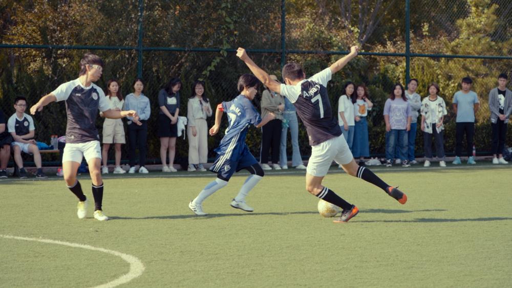 男兵女帅一个藏族女孩的突围