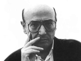 安哲罗普洛斯 我一生都在拍摄一种类型 甚至是同一部电影