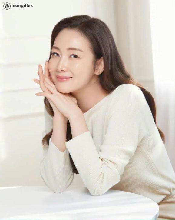 45岁崔智友产后复出网友真生了我不信