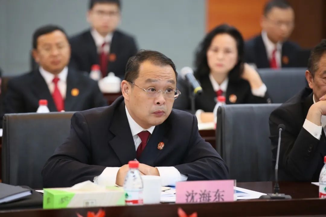 沈海东 宁波中院党组副书记,常务副院长