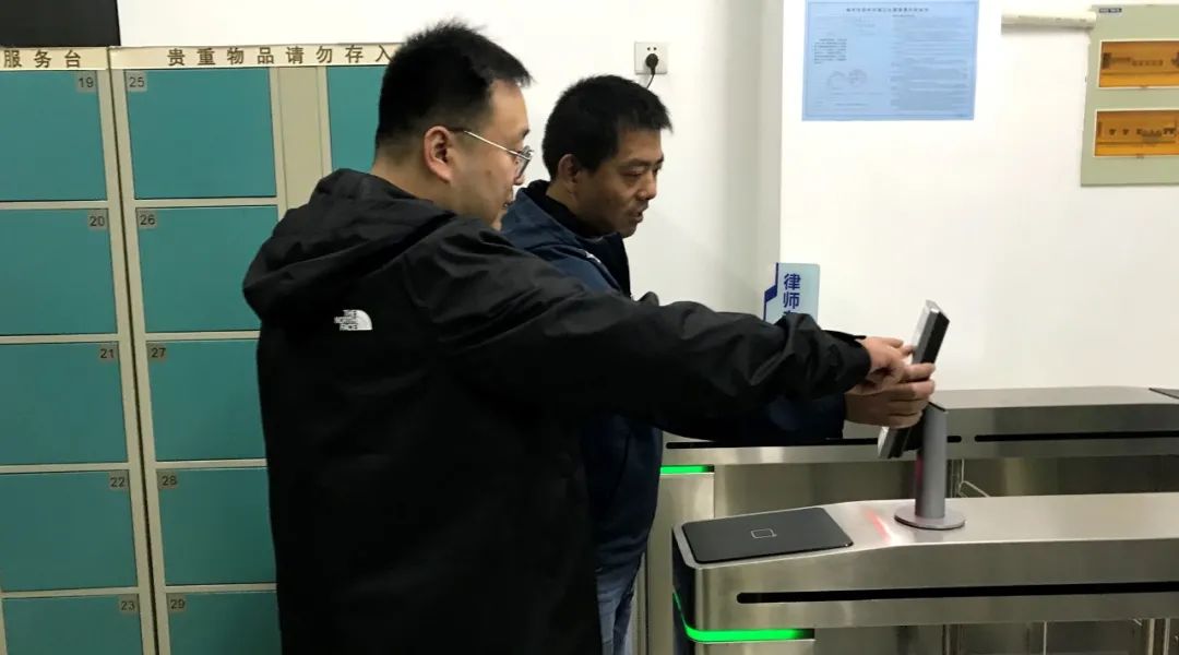 高邮法院上线律师绿色通道 “ 一码通”啦!