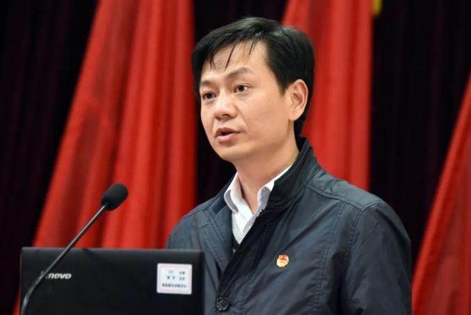 荆州青年深情讲述抗疫故事他们的这些话让人感动