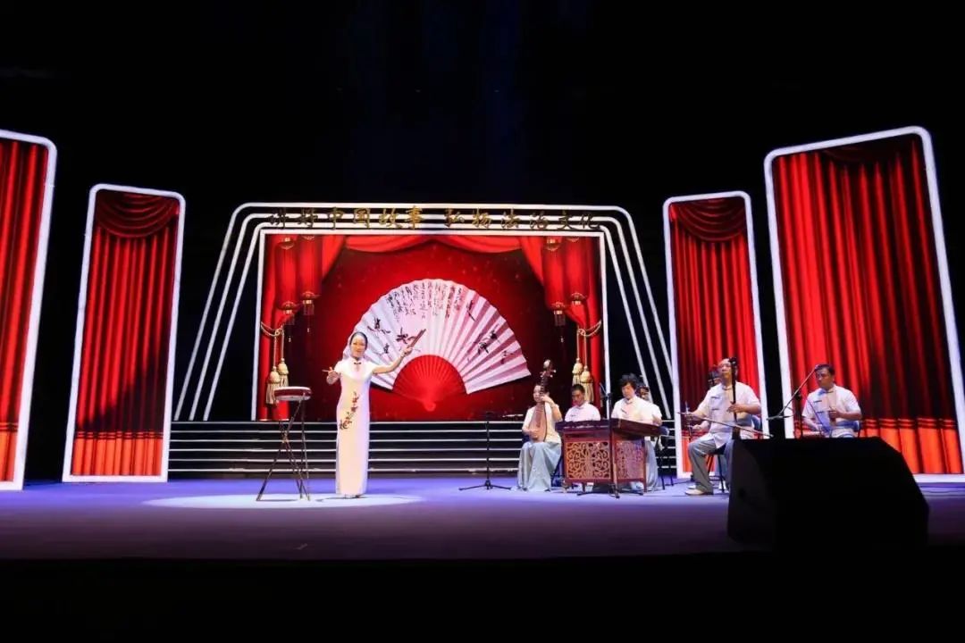 上海嘉定讲好中国法治故事全国曲艺展演活动 在嘉定"秀舞台"精彩上演!