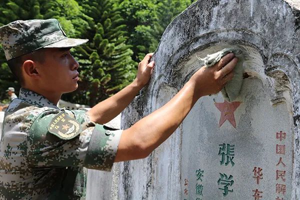 解读一等功臣王亮精神密码③血性传承英雄气