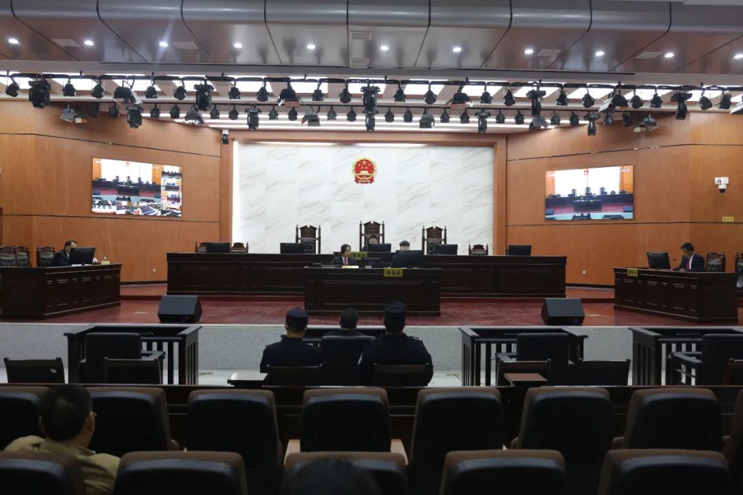 祁阳县法院院庭长一线办案成常态