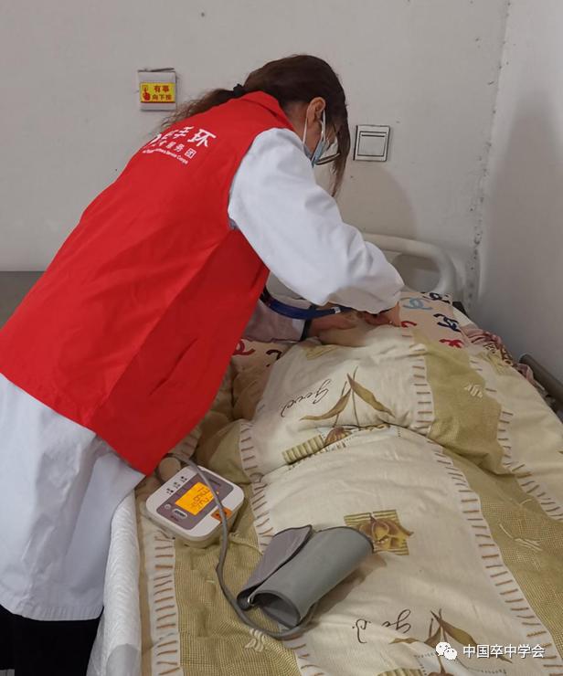 红手环世界卒中日在行动安阳市灯塔医院