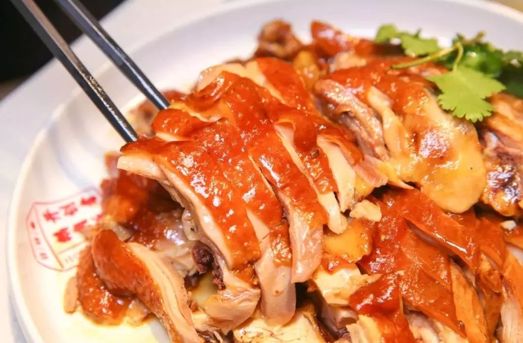 卤鹅臭千张十样卷筠连粉条叙府糟蛋宜宾芽菜李庄白肉南溪豆腐干天味小