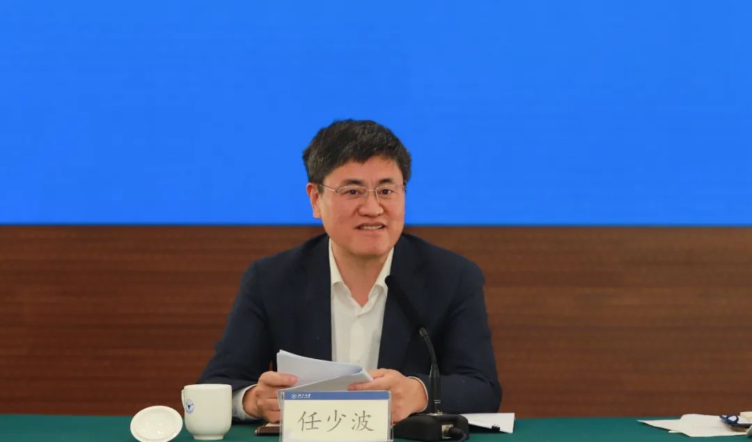 校领导严建华,张宏建,朱世强,叶民,王立忠,邬小撑,周天华,吴健,傅强