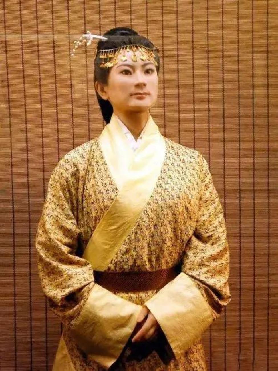 司马缸说骄傲00后成东亚最高的仔国人身高起伏看点多