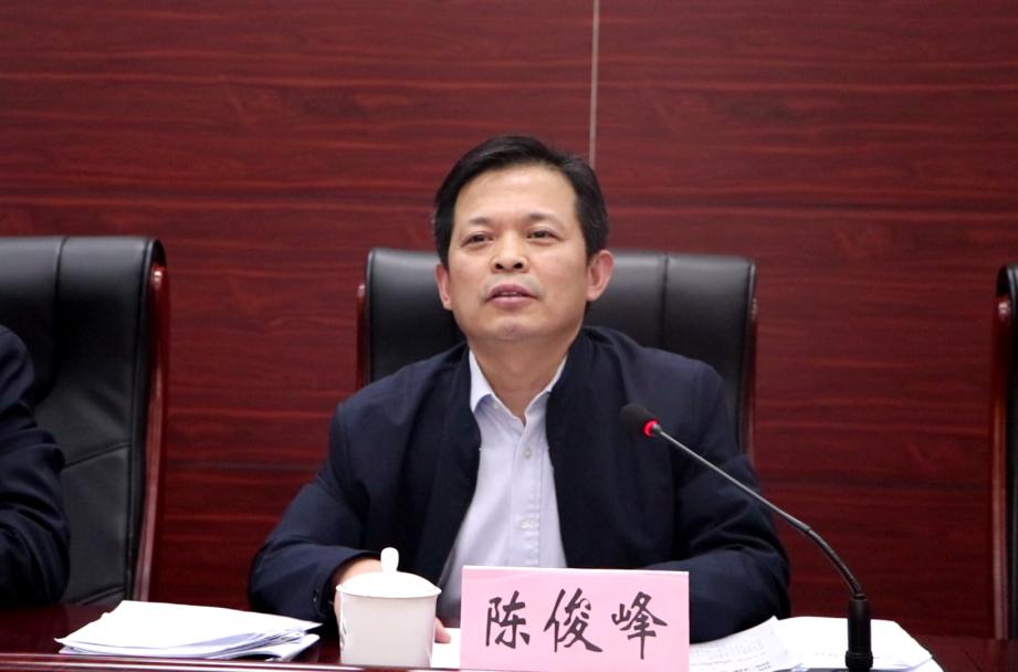 区委政法委分管日常工作的副书记王立新,区司法局党组书记,局长陈俊峰