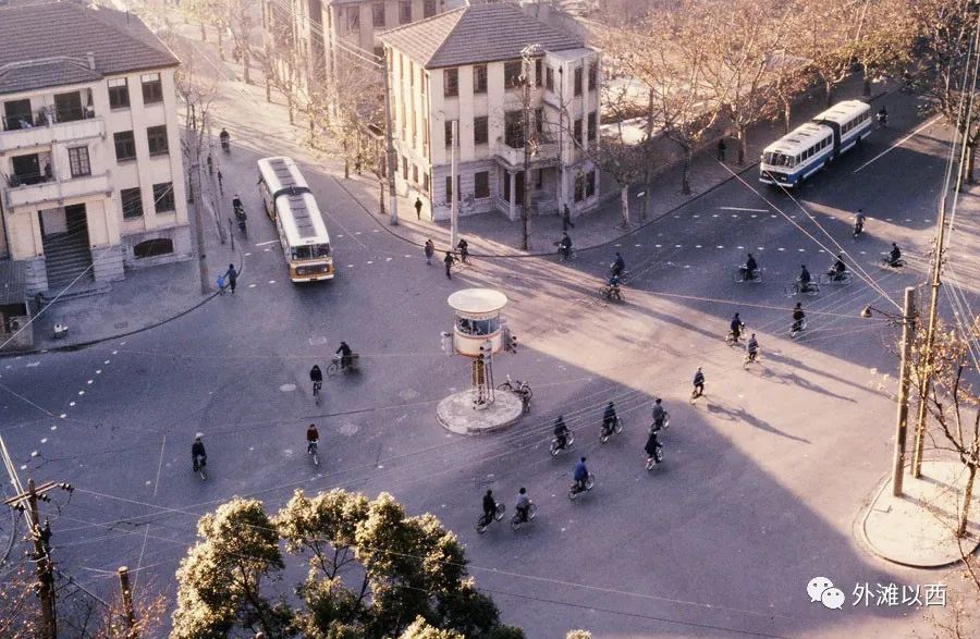 上海1981年老外的老照片瞧一瞧