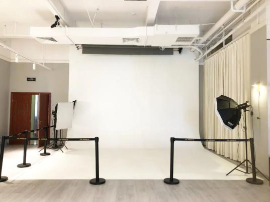 40间直播间2个全场景录制场地闵行这个地方等你来当主播