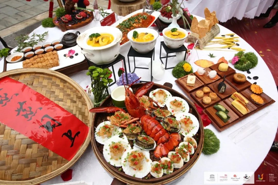 让人口水直流…各色高端川菜齐齐亮相整整20桌,香惨了!