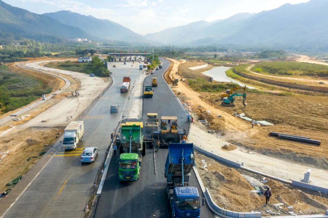端龙路,龙湖路,飞龙西路……多条干道计划年底前通车!