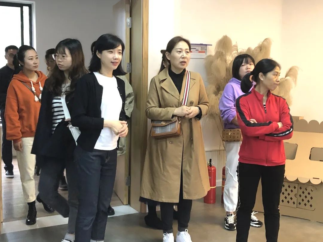 杭州行知幼儿园官网_杭州市幼儿园东西部扶贫协作_“生活小主人”园本课程交流学习