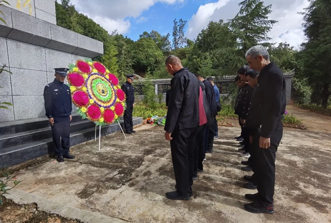 【晋法·动态】晋宁法院党总支与临沧凤庆县郭大寨乡团山村党总支开展