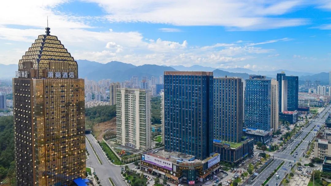 在打造浙江大花园"耀眼明珠"上展现风采生态是桐庐最靓丽的