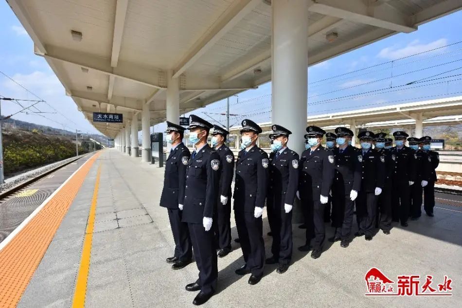 武山县咀头乡人口_天水市武山县杨咀村