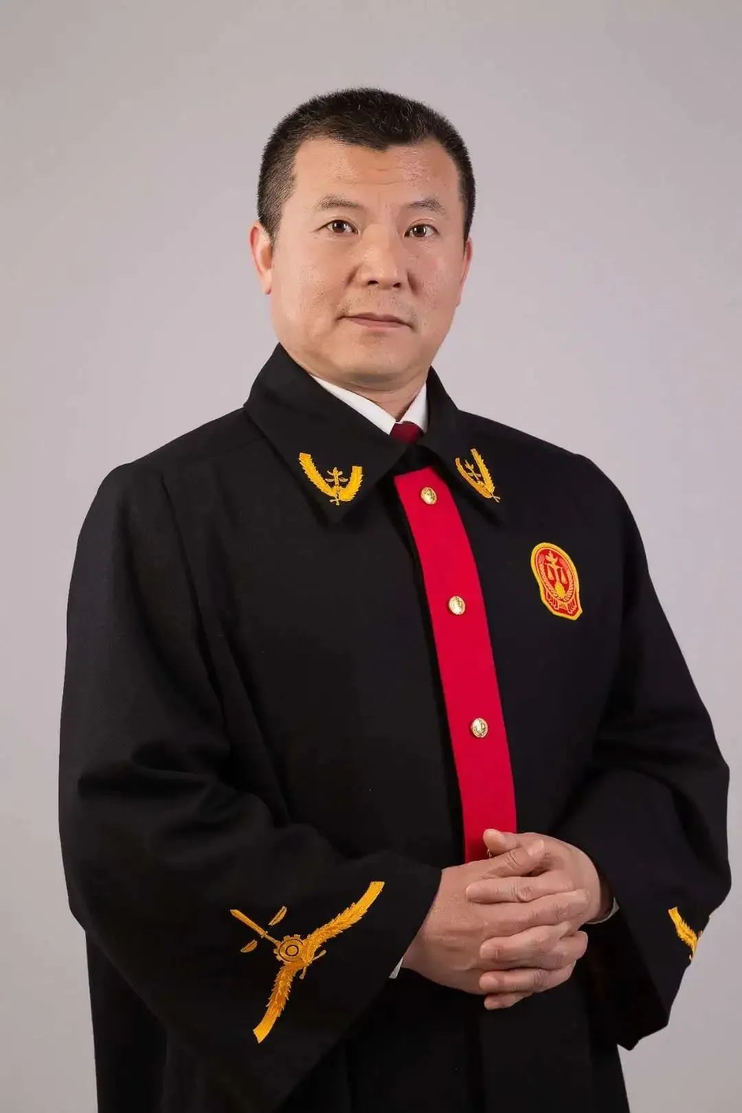 【天平先锋】王石刚:铁血丹心 刚柔兼济