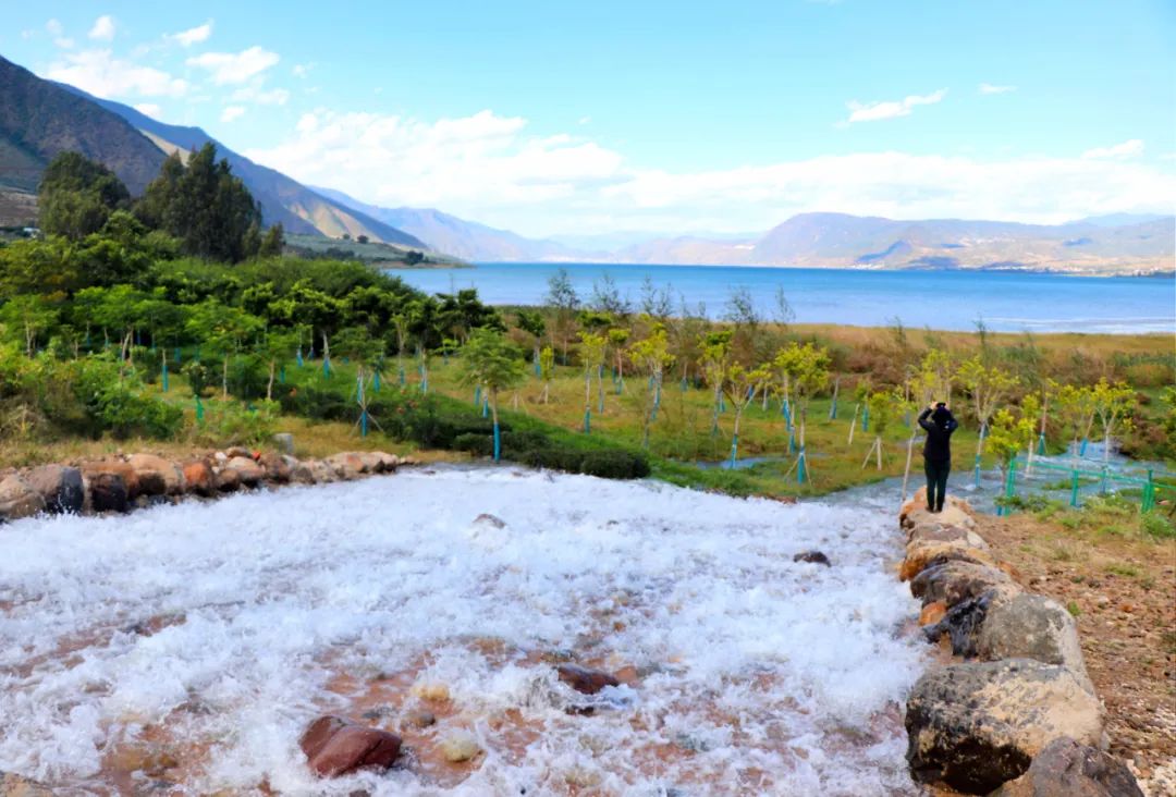 目前,程海湖流域生态综合治理水利骨干应急补水工程主