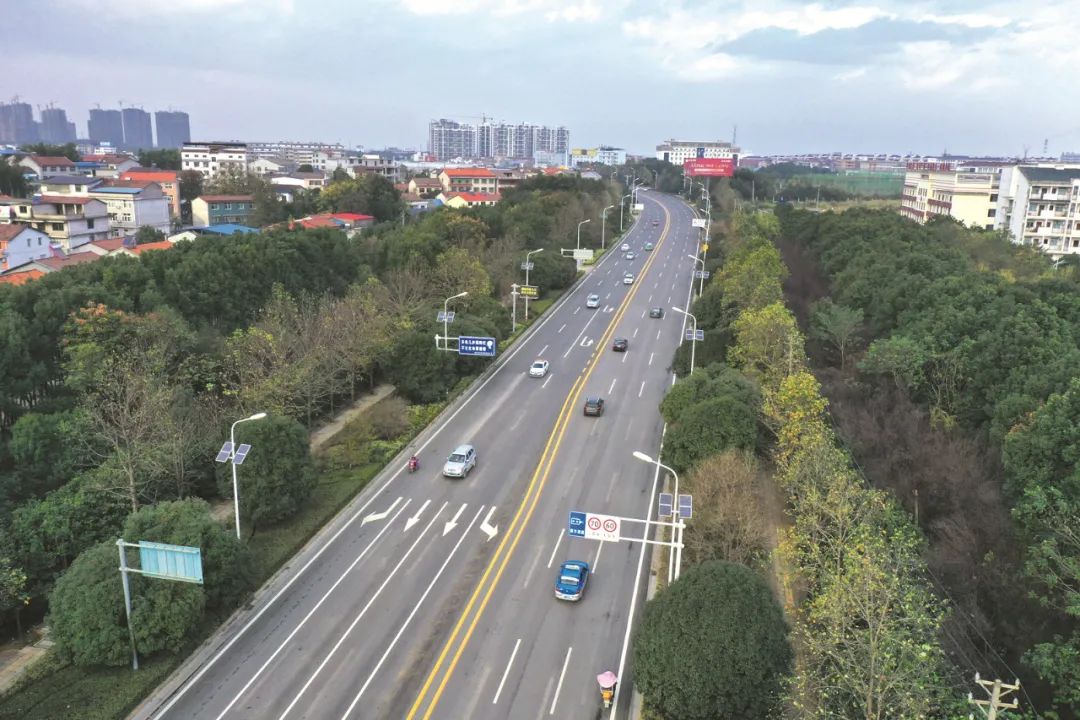 咸宁市区这一路段恢复正常通车