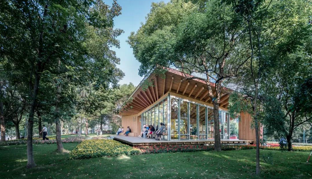 孙政黄浦江东岸滨江公共空间多元主体共建共治共享的更新实践学术季