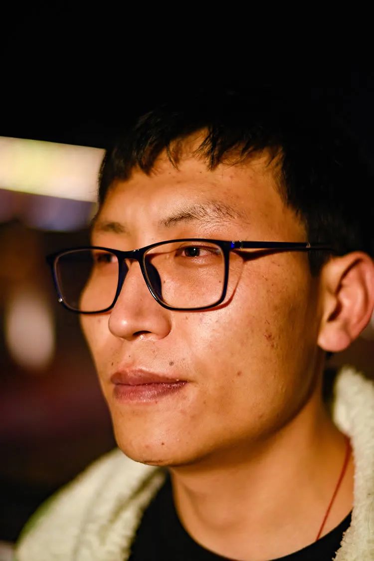 王者不平凡1西藏男孩桑珠次仁电竞让我重新拥抱这个世界