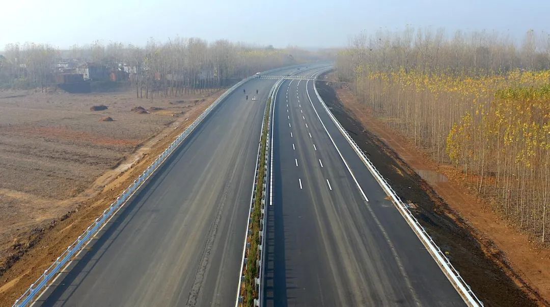 壹点头条最新进展g327改建工程曲阜至任城段进入收尾阶段月底通车