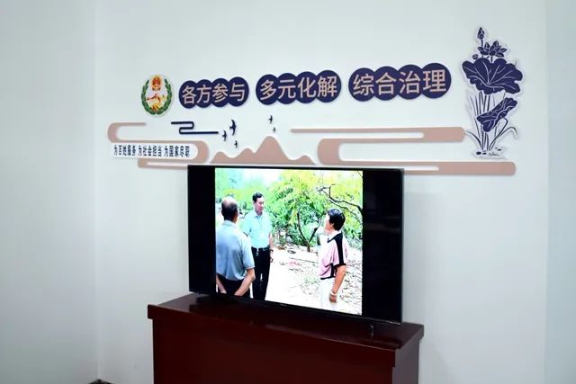 社区里的"小"调解室发挥"大"作用