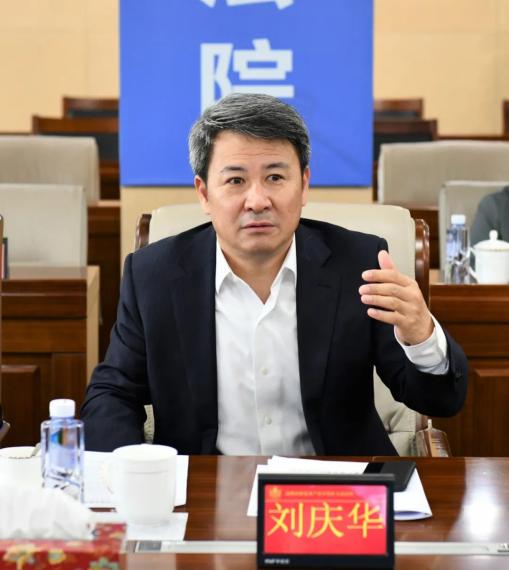 重庆市九龙坡区人民法院范晓明院长一行到高新法院交流考察_澎湃号·